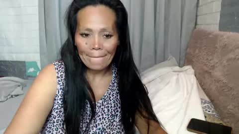 vangie online show from February 2025 05:29:01 AM