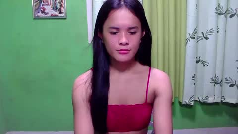 pinaymorena_rhowe online show from December 2024 02:50:01 PM