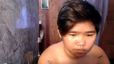 Snapshot of pinayprincesslyn chatting on July 2026 03:16:02 AM Lyn the Lesbian online show from July 2026 03:16:02 AM