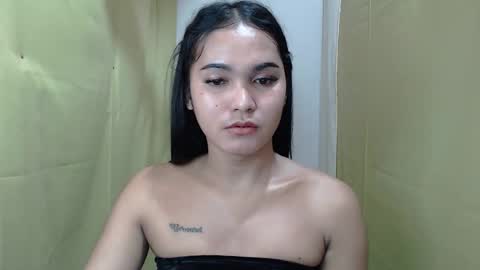 Snapshot of pinaysweatwetlover69 chatting on May 2026 12:27:01 AM celistina Crwford online show from May 2026 12:27:01 AM
