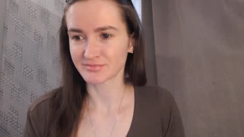       online show from February 2025 09:04:02 AM