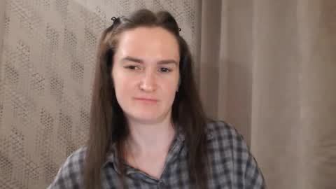       online show from February 2025 06:51:01 PM