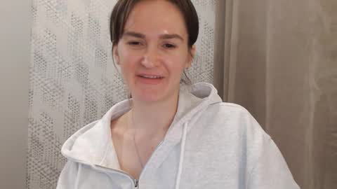       online show from February 2025 05:35:01 PM