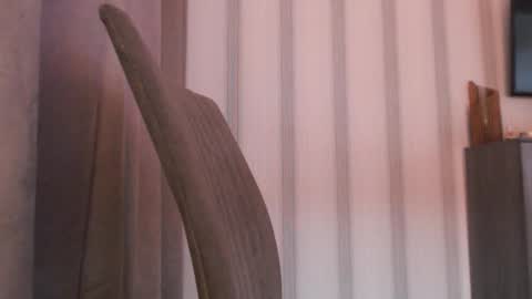       online show from September 2025 06:14:01 AM