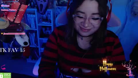 Kitty online show from November 2025 12:01:02 AM