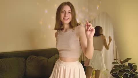 Snapshot of pink_muse chatting on September 2025 02:18:02 PM Muse online show from September 2025 02:18:02 PM