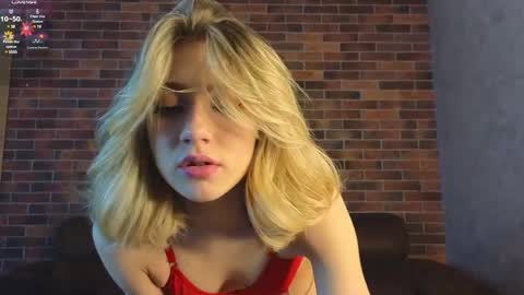 Snapshot of pinkadele chatting on January 2025 07:53:01 PM Adele online show from January 2025 07:53:01 PM