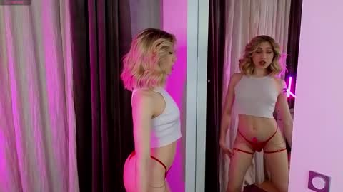 Snapshot of pinkadele chatting on February 2025 07:23:02 PM Adele online show from February 2025 07:23:02 PM