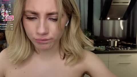 Snapshot of pinkadele chatting on February 2025 04:09:02 PM Adele online show from February 2025 04:09:02 PM