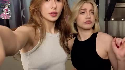 Snapshot of pinkadele chatting on March 2025 11:23:01 AM Adele online show from March 2025 11:23:01 AM