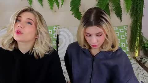 Snapshot of pinkadele chatting on October 2025 08:16:02 AM Adele online show from October 2025 08:16:02 AM