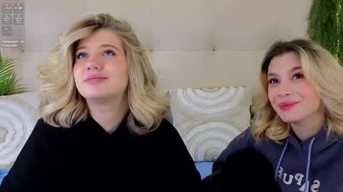 Snapshot of pinkadele chatting on November 2025 09:58:01 PM Adele online show from November 2025 09:58:01 PM