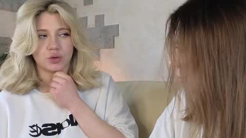 Snapshot of pinkadele chatting on January 2026 08:53:02 AM Adele online show from January 2026 08:53:02 AM