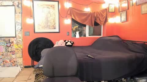 Snapshot of pinkandheated chatting on January 2025 09:05:01 AM Virginity smiles online show from January 2025 09:05:01 AM