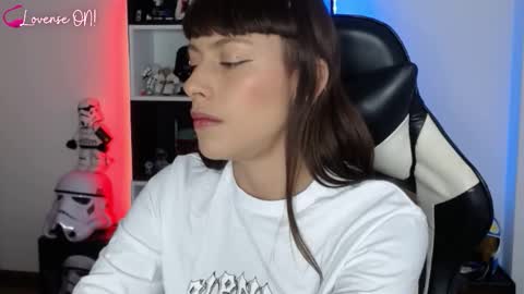 Emily online show from March 2026 05:16:01 PM