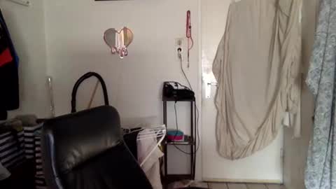 Snapshot of pinkfag chatting on February 2025 02:32:02 PM pinkfag online show from February 2025 02:32:02 PM