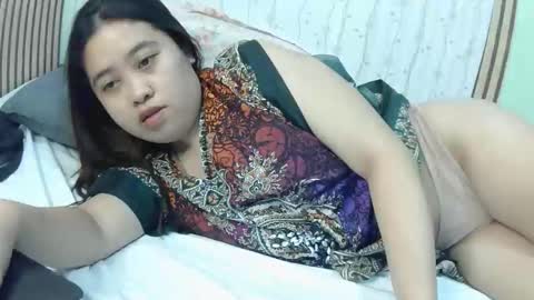 Snapshot of pinkish_shine chatting on February 2026 03:41:02 PM Hi its me shine online show from February 2026 03:41:02 PM