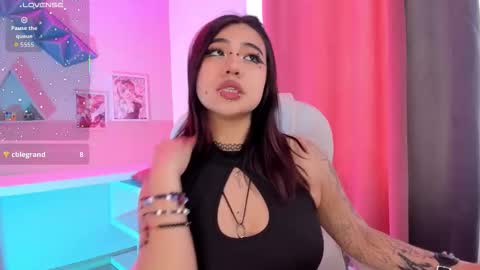 PINKK online show from September 2025 01:11:02 PM