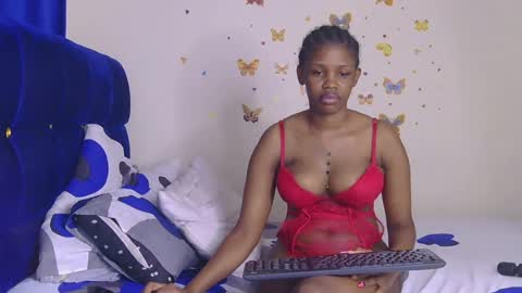 pinkkissess online show from June 2026 10:23:01 PM