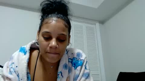 Snapshot of pinkmonae chatting on December 2024 07:14:01 AM pinksugar online show from December 2024 07:14:01 AM