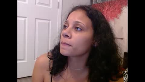 Snapshot of pinkmonae chatting on January 2025 02:43:02 AM pinksugar online show from January 2025 02:43:02 AM