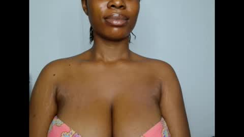 Snapshot of pinkxsugar chatting on November 2025 09:04:01 PM pinkxsugar online show from November 2025 09:04:01 PM