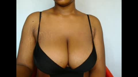 pinkxsugar online show from February 2026 01:56:01 PM