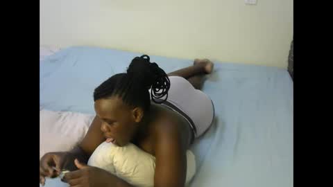 pinky online show from October 2025 08:52:01 PM