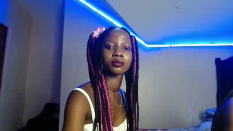 Pinky online show from November 2025 03:36:02 PM