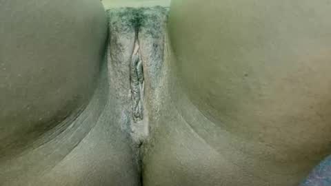 Snapshot of pinkylips_ebony chatting on June 2026 08:43:02 PM pinky online show from June 2026 08:43:02 PM