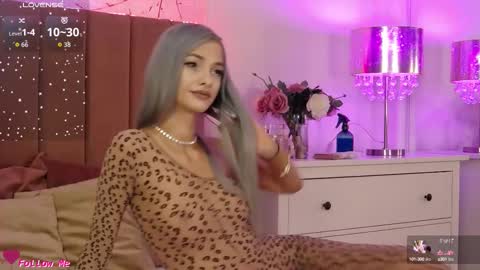 Pinky online show from September 2025 06:42:02 PM