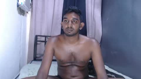 rayvienn online show from June 2026 09:23:02 AM