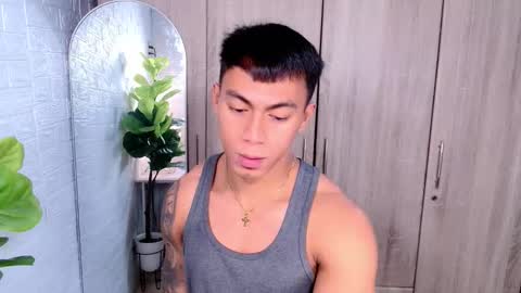 ethan online show from October 2025 03:39:02 AM