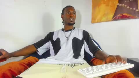 P I P E - M O NS T E R C O C K online show from June 2026 07:05:01 PM