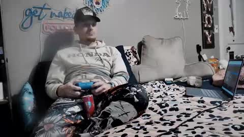 Snapshot of pippylongdickin chatting on February 2026 07:56:02 PM pippylongdickin online show from February 2026 07:56:02 PM