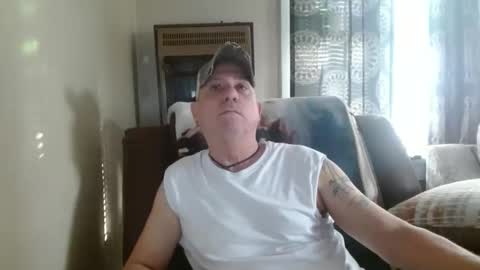 Snapshot of pirate334 chatting on January 2026 10:01:01 PM pirate334 online show from January 2026 10:01:01 PM