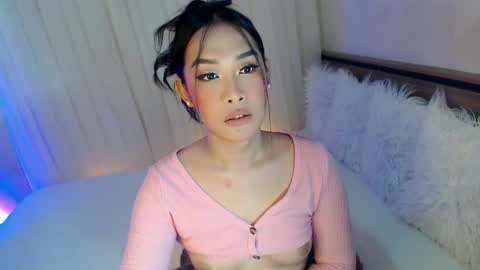 Ari online show from April 2026 11:00:02 AM