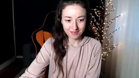 Snapshot of piscesgirl06 chatting on December 2024 06:21:01 AM piscesgirl06 online show from December 2024 06:21:01 AM