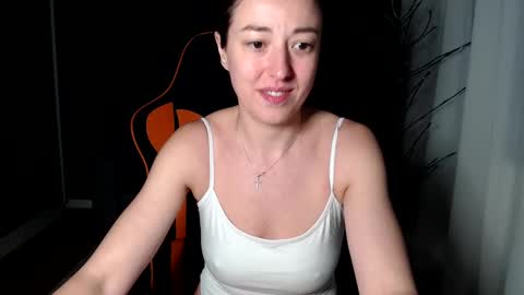 Snapshot of piscesgirl06 chatting on December 2024 05:37:02 AM piscesgirl06 online show from December 2024 05:37:02 AM