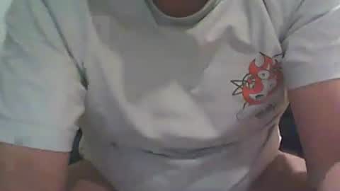 Snapshot of pislezg1 chatting on April 2026 12:22:01 AM pislezg1 online show from April 2026 12:22:01 AM