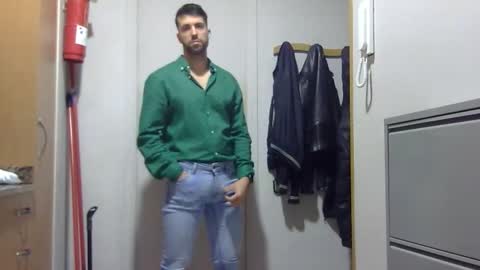 pitruki00 online show from February 2026 08:41:01 AM