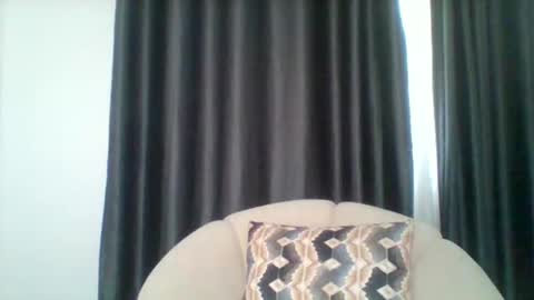 Majesty online show from November 2025 08:14:01 AM