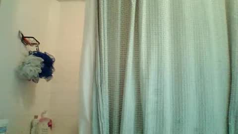 PixieLuxXx online show from April 2026 04:26:01 PM