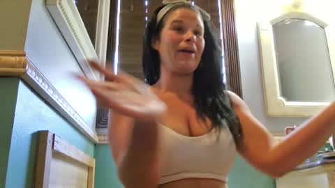 PixieLuxXx online show from April 2026 02:11:02 PM