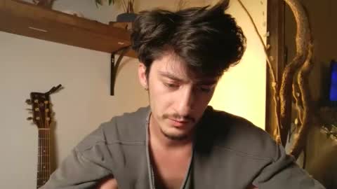 Snapshot of pixiemanicdreamboy chatting on October 2025 01:13:02 AM Juju online show from October 2025 01:13:02 AM