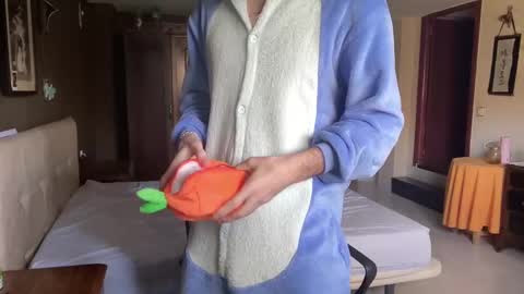 Snapshot of placebo14 chatting on January 2025 10:19:01 AM placebo14 online show from January 2025 10:19:01 AM