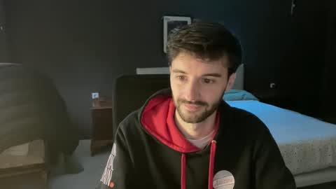 Snapshot of placebo14 chatting on November 2025 03:33:02 PM placebo14 online show from November 2025 03:33:02 PM