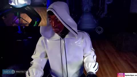 plasticme online show from April 2026 10:18:02 PM