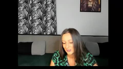 Snapshot of playfulaudrey chatting on June 2026 09:06:02 PM PlayfulAudrey online show from June 2026 09:06:02 PM