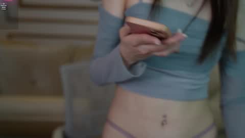 Lana online show from October 2025 11:05:02 AM